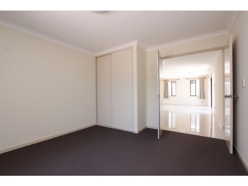 1/181 Manning Road, Bentley WA 6102