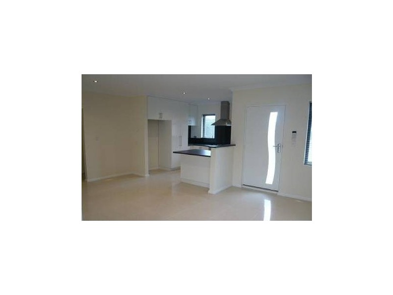 A/35 Findon Crescent, Westminster WA 6061