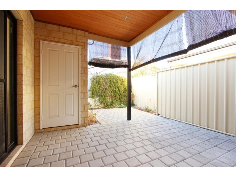 A/35 Findon Crescent, Westminster WA 6061