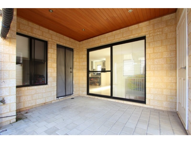 A/35 Findon Crescent, Westminster WA 6061