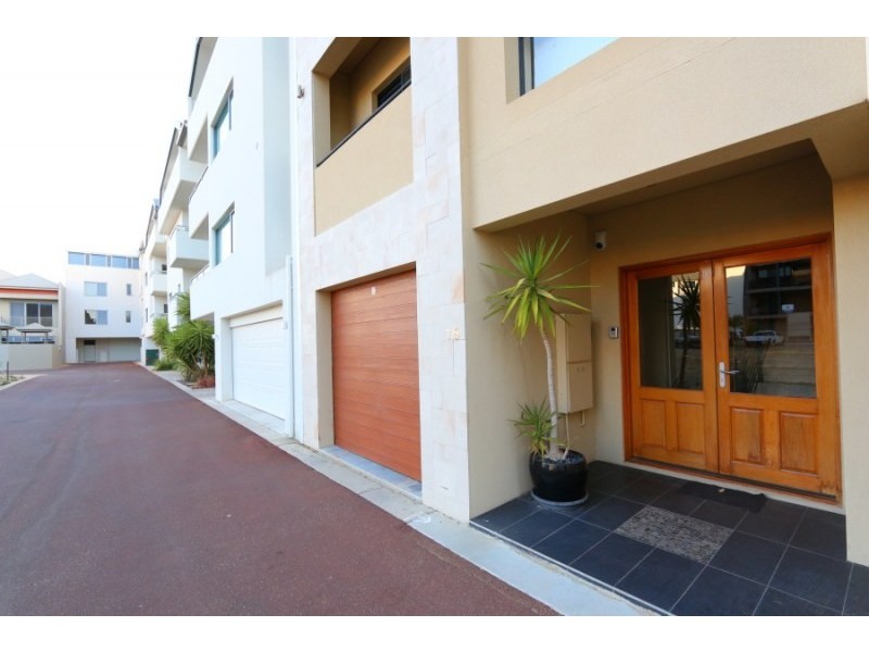 1/15 Florian Mews, Mandurah WA 6210