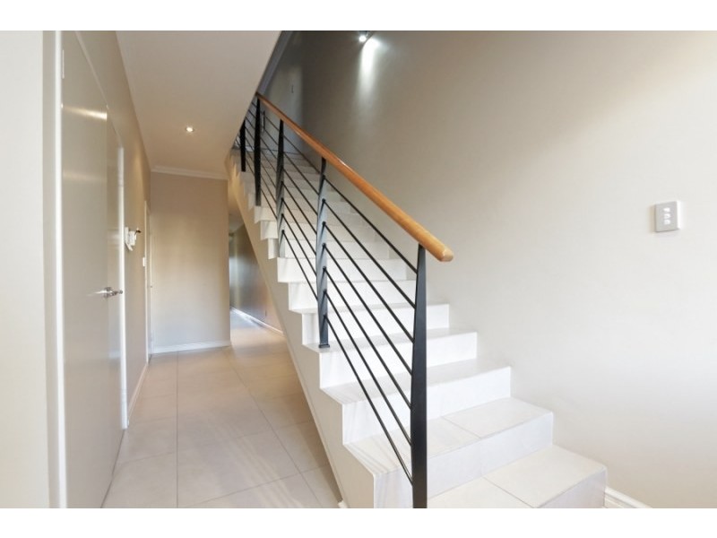 1/15 Florian Mews, Mandurah WA 6210