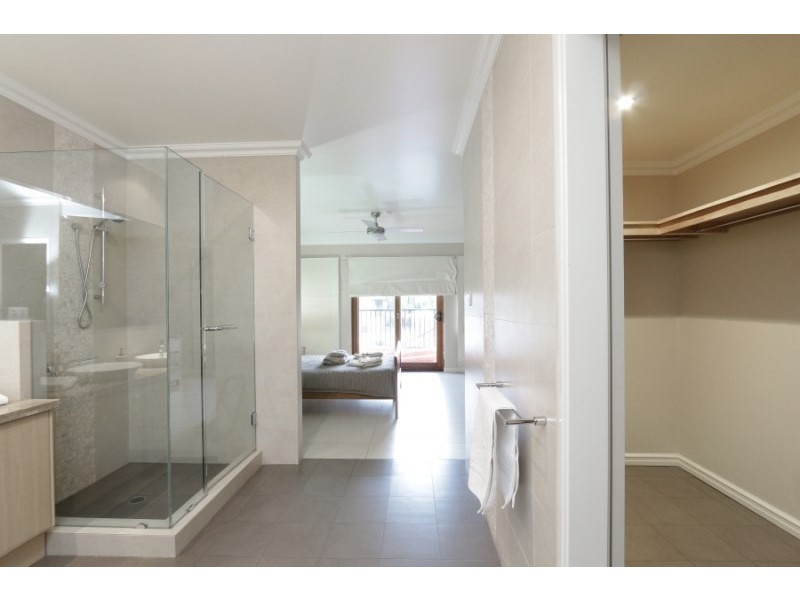 1/15 Florian Mews, Mandurah WA 6210