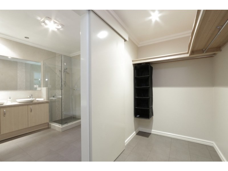 1/15 Florian Mews, Mandurah WA 6210