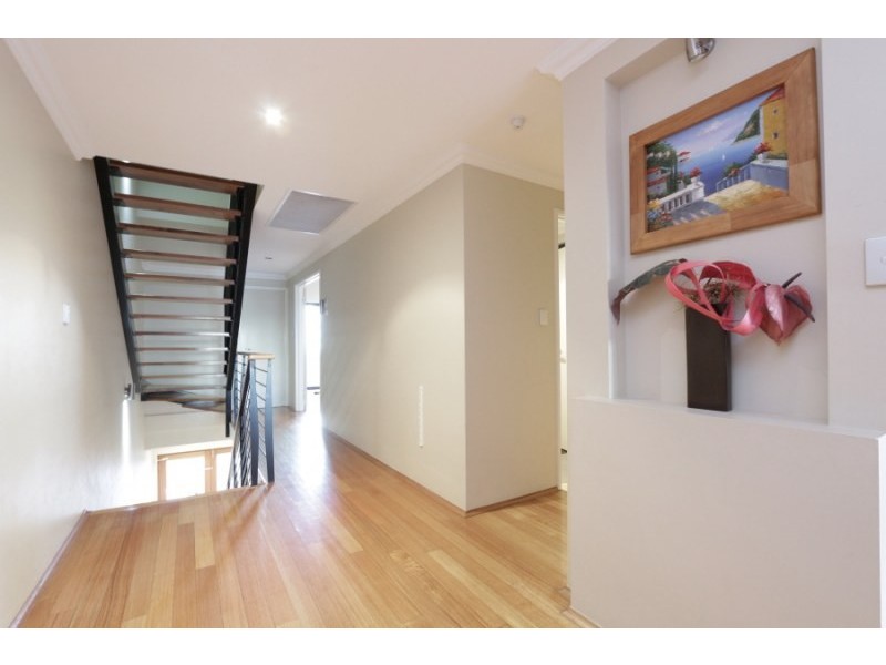 1/15 Florian Mews, Mandurah WA 6210