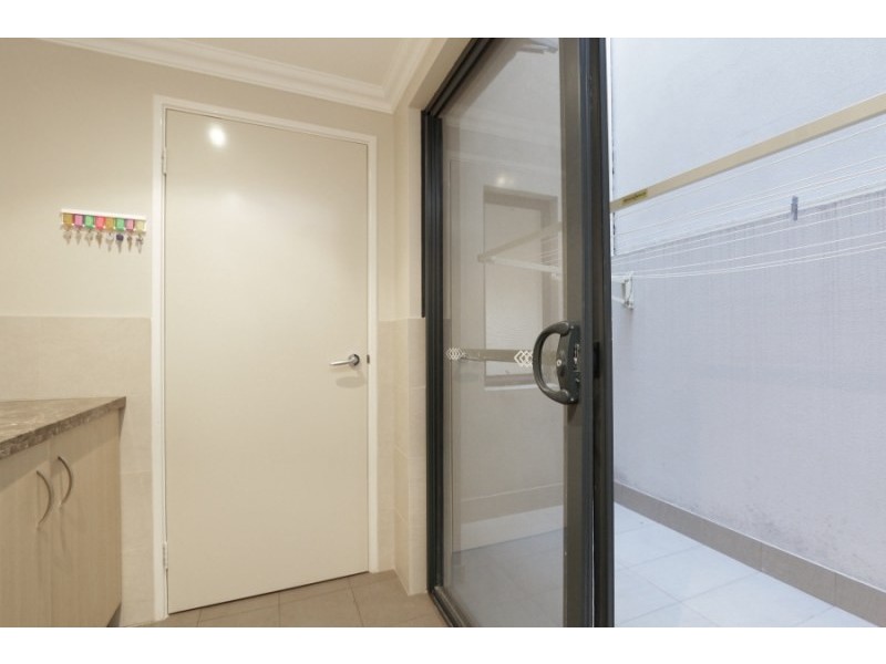 1/15 Florian Mews, Mandurah WA 6210