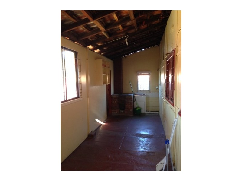 318 Railway Parade, East Cannington WA 6107