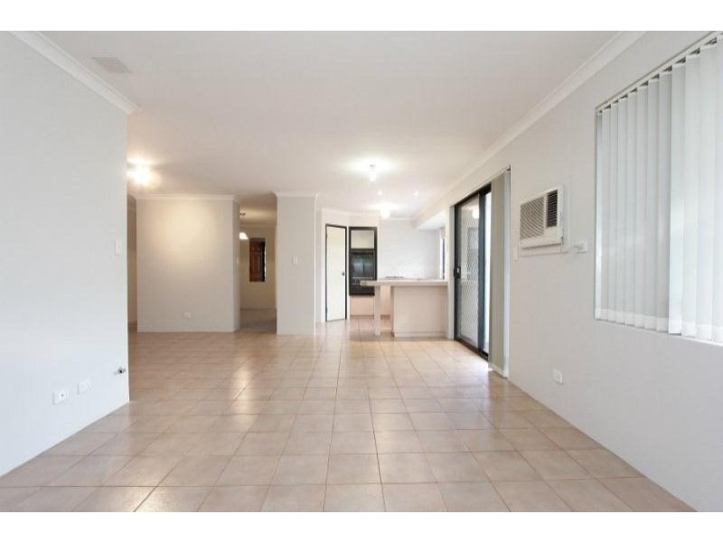 12 Headley Place, Bayswater WA 6053