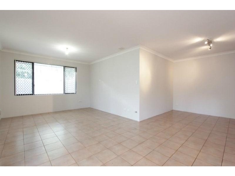 12 Headley Place, Bayswater WA 6053