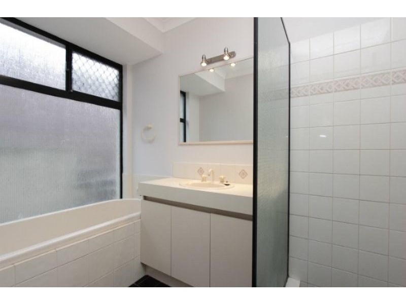 12 Headley Place, Bayswater WA 6053