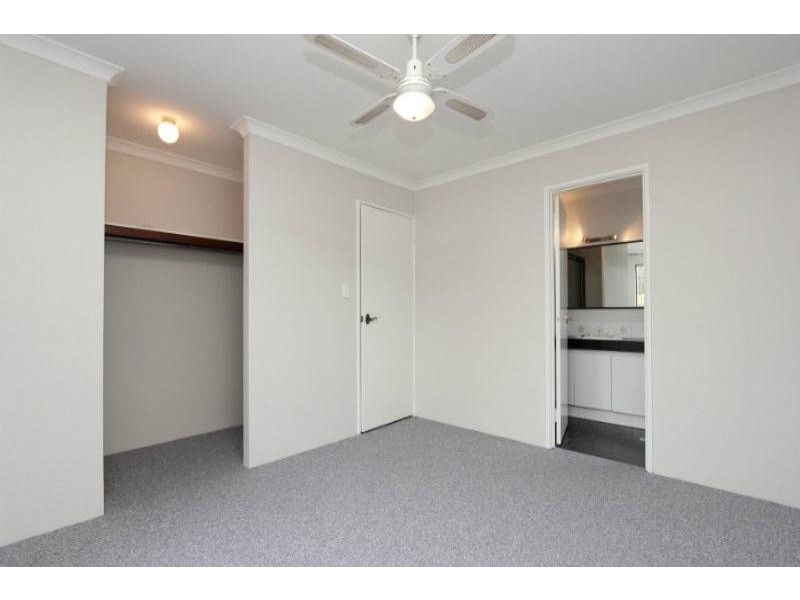 12 Headley Place, Bayswater WA 6053