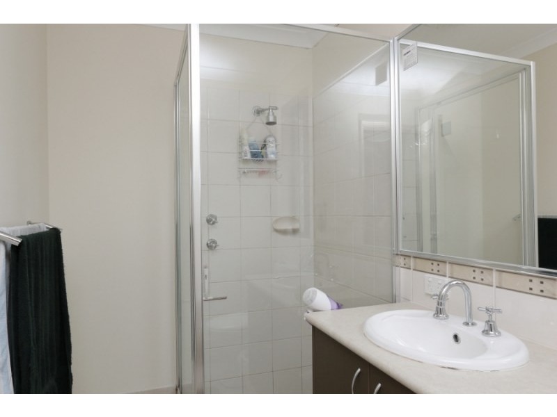 2/181 Manning Road, Bentley WA 6102