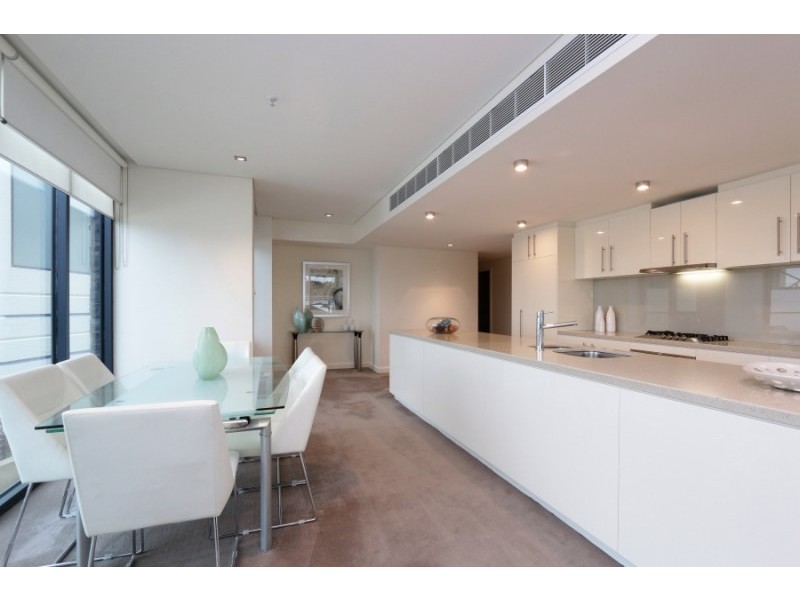 E201/70 Canning Beach Road, Applecross WA 6153