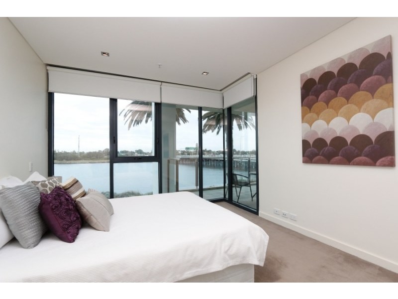E201/70 Canning Beach Road, Applecross WA 6153
