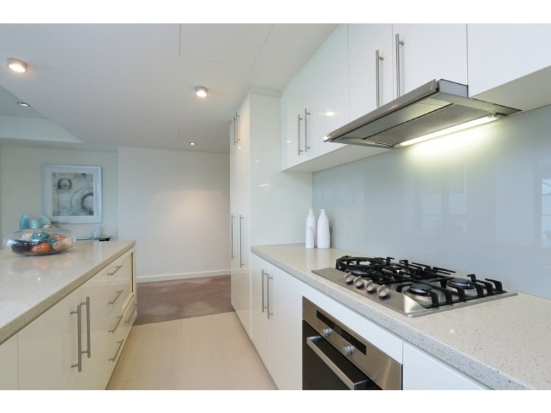 E201/70 Canning Beach Road, Applecross WA 6153