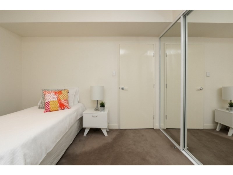 E201/70 Canning Beach Road, Applecross WA 6153