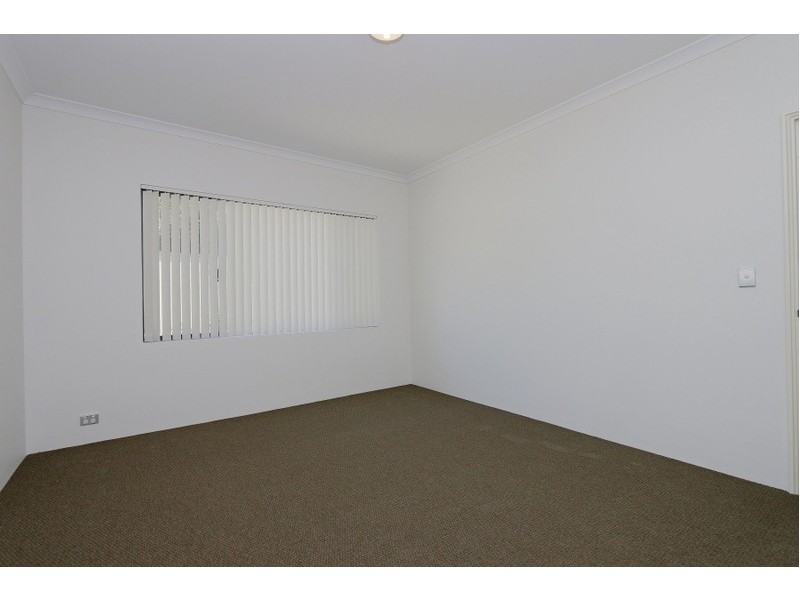 2/20 Mason Street, Cannington WA 6107