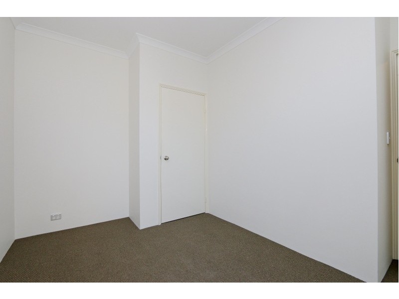 2/20 Mason Street, Cannington WA 6107