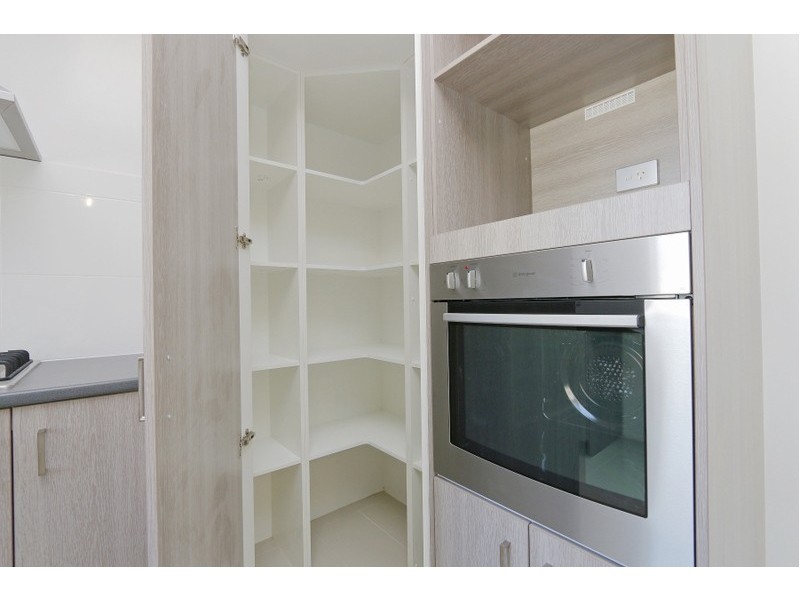 2/20 Mason Street, Cannington WA 6107