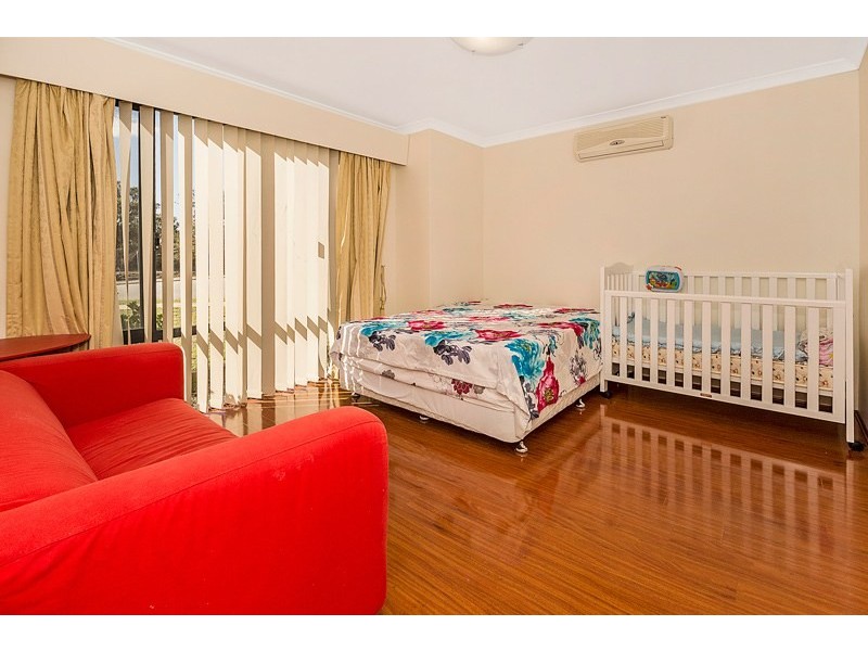 6 Burdekin Vista, Hammond Park WA 6164