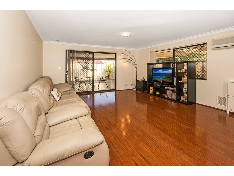 6 Burdekin Vista, Hammond Park WA 6164