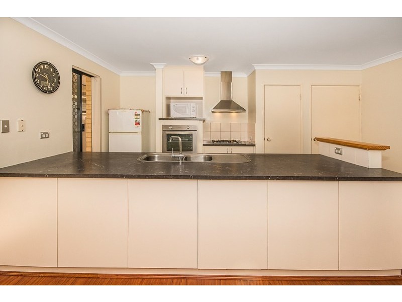 6 Burdekin Vista, Hammond Park WA 6164