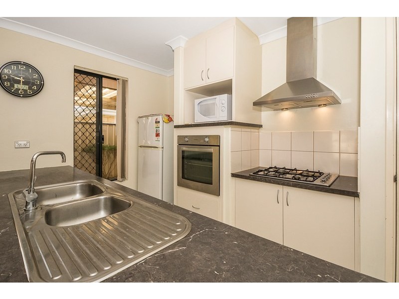 6 Burdekin Vista, Hammond Park WA 6164