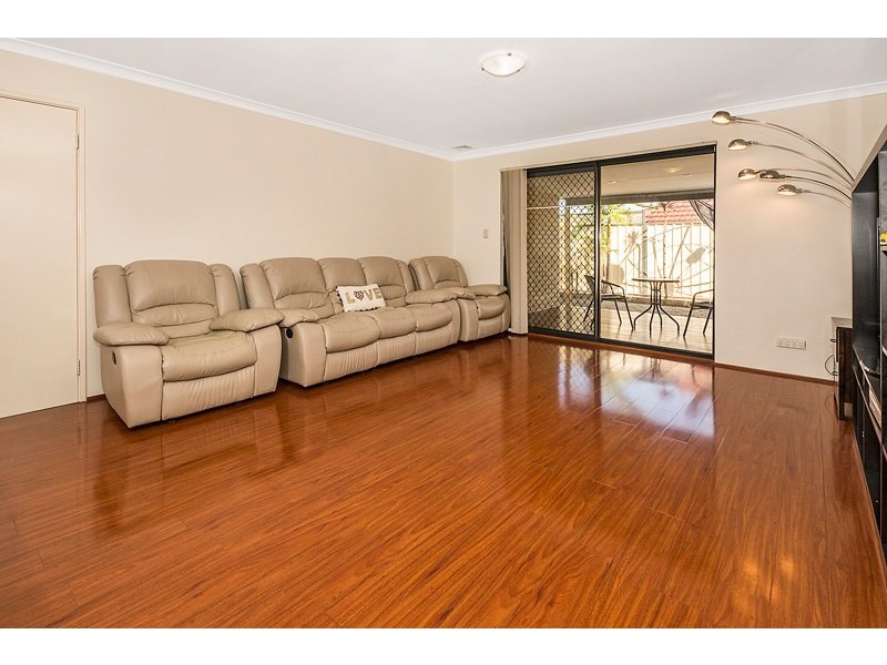 6 Burdekin Vista, Hammond Park WA 6164