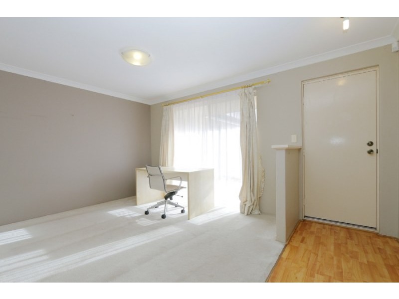 48 McLean Road, Canning Vale WA 6155