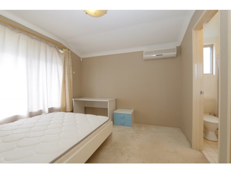 48 McLean Road, Canning Vale WA 6155