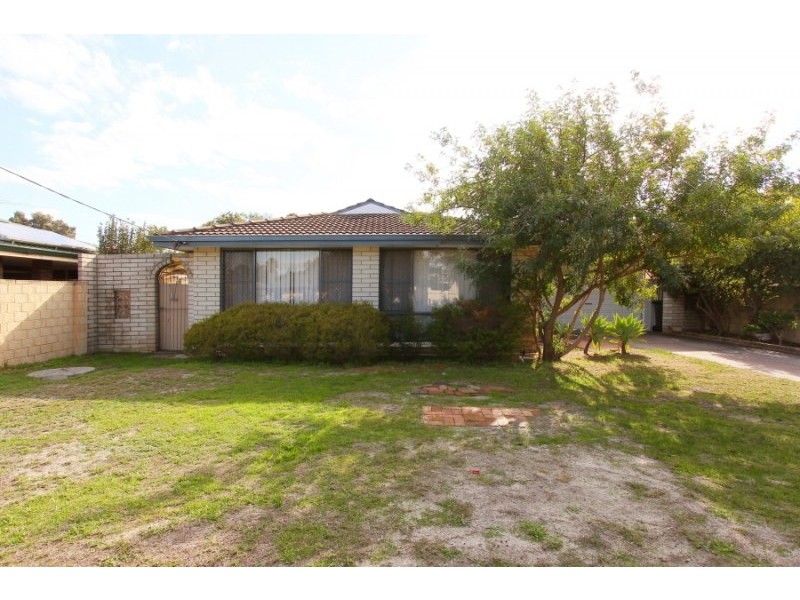 55 Lyndhurst Street, Dianella WA 6059