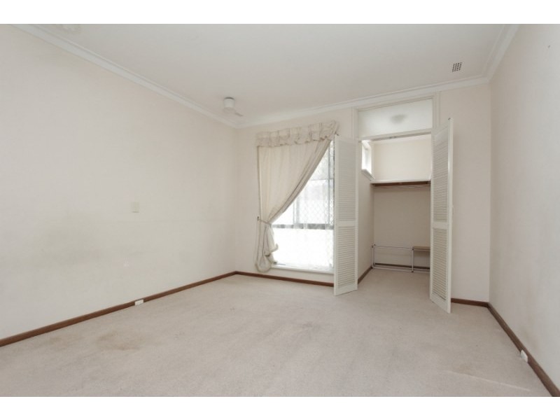 55 Lyndhurst Street, Dianella WA 6059