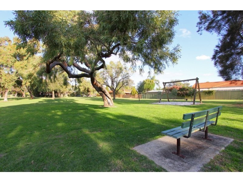 55 Lyndhurst Street, Dianella WA 6059