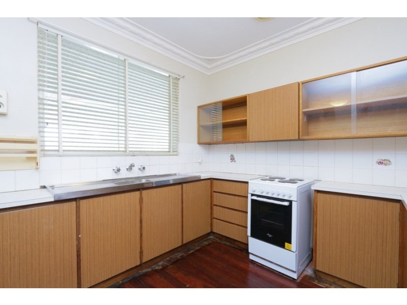 21 Macmorris Way, Spearwood WA 6163