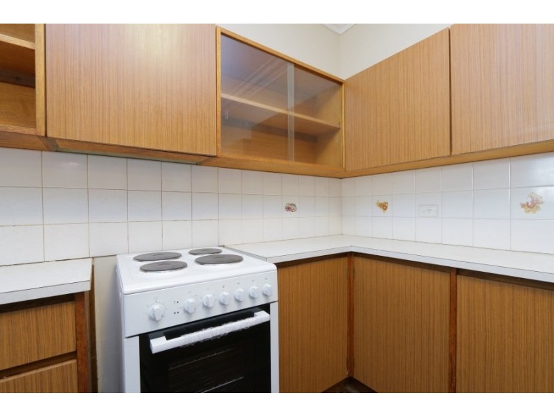 21 Macmorris Way, Spearwood WA 6163