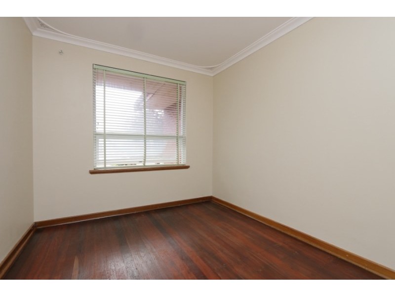 21 Macmorris Way, Spearwood WA 6163