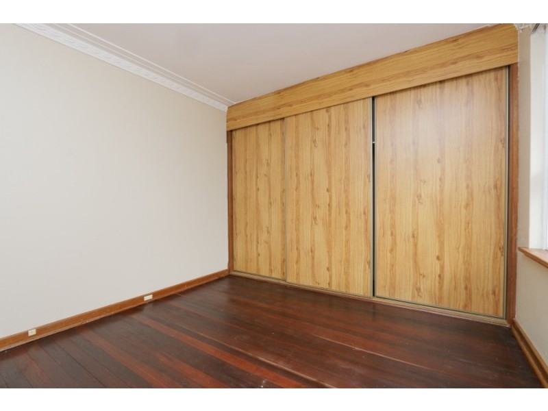 21 Macmorris Way, Spearwood WA 6163