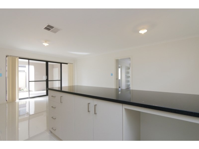 2/48 Gardiner Street, Belmont WA 6104