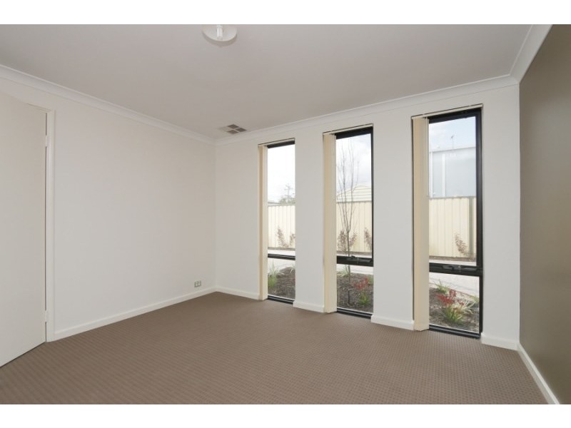 2/48 Gardiner Street, Belmont WA 6104