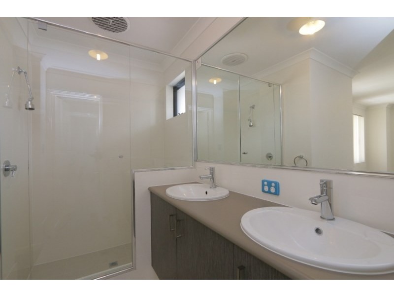 2/48 Gardiner Street, Belmont WA 6104