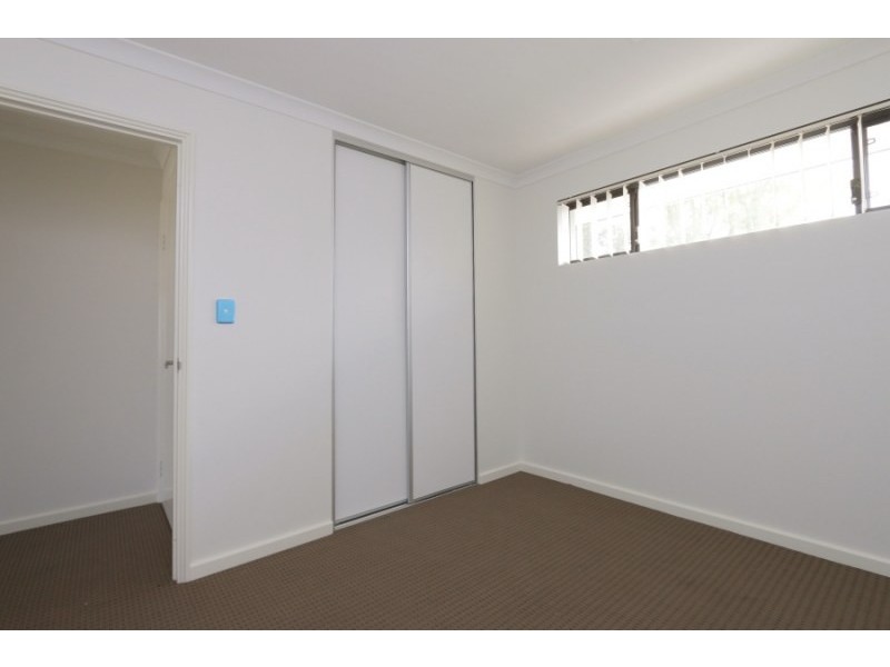 2/48 Gardiner Street, Belmont WA 6104