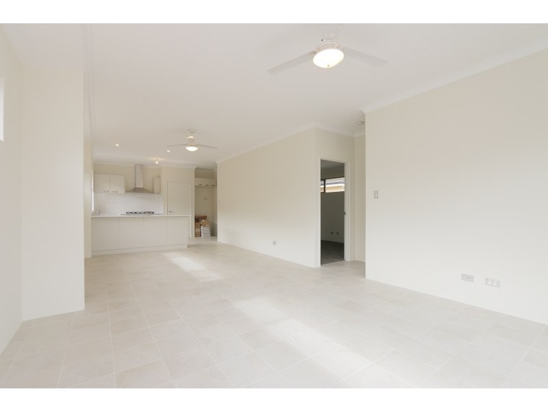 39 Weston Street, Maddington WA 6109