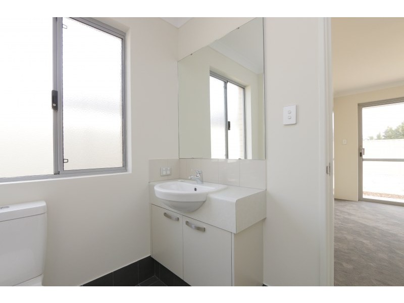 39 Weston Street, Maddington WA 6109