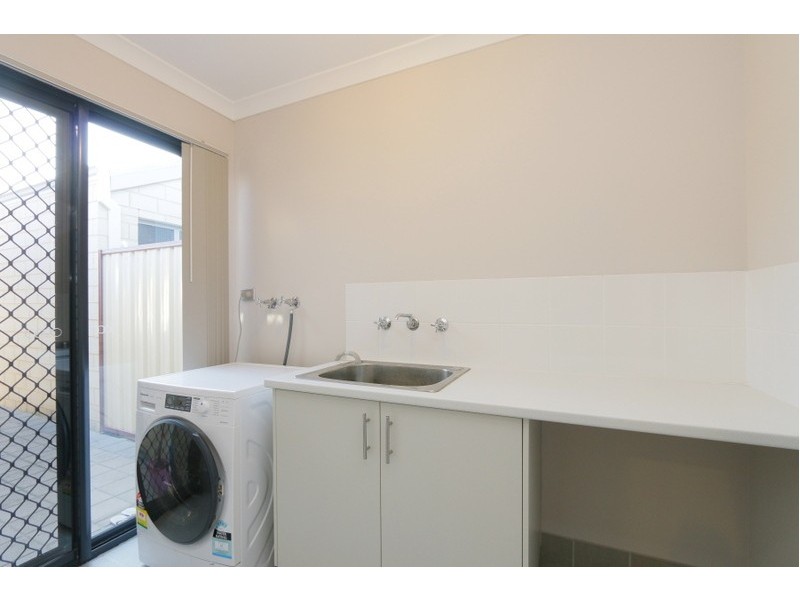 1/114 Gerard Street, East Cannington WA 6107