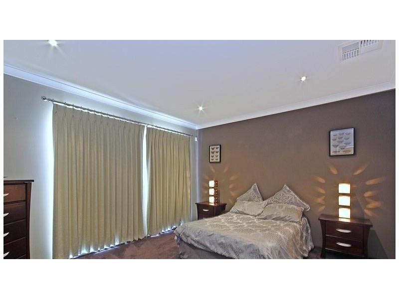 34 Talia Drive, Stirling WA 6021