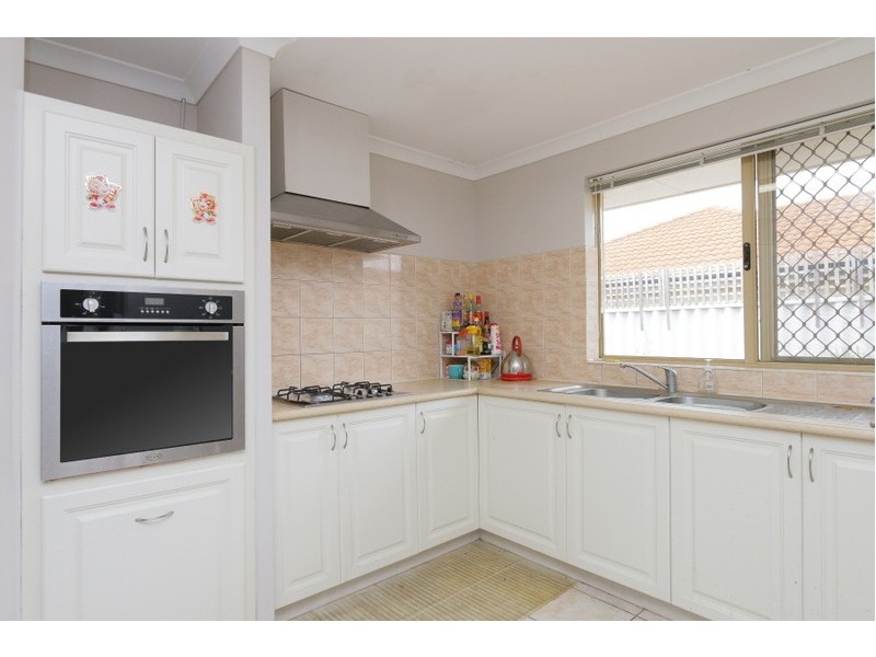 33 Esther Street, Rivervale WA 6103