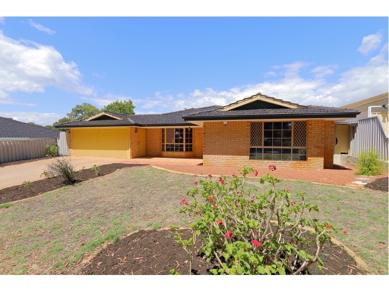 34 Keenan Way, Winthrop WA 6150