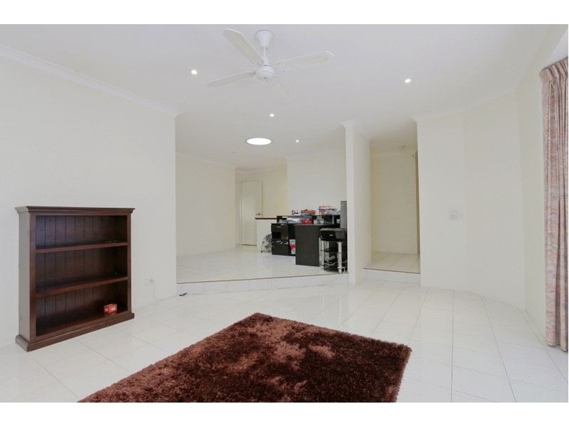 34 Keenan Way, Winthrop WA 6150