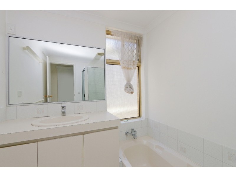 34 Keenan Way, Winthrop WA 6150