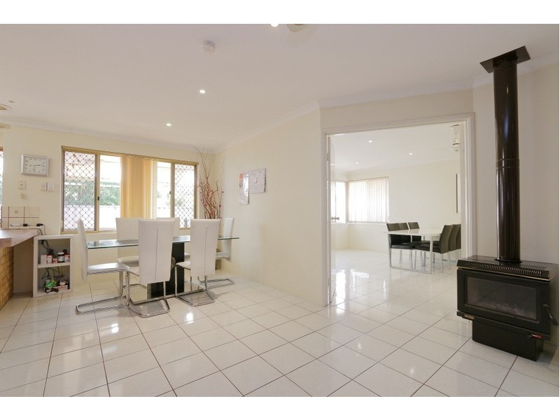 34 Keenan Way, Winthrop WA 6150